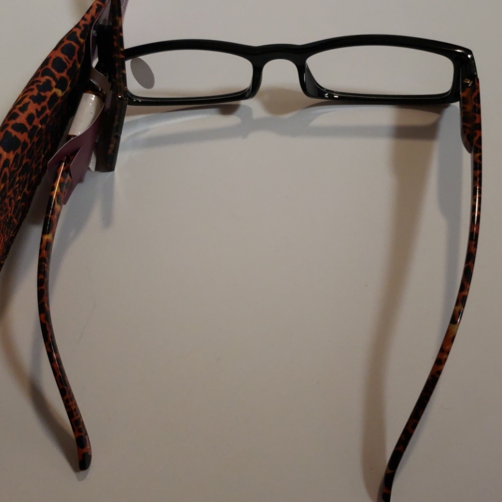 Reading glasses - Picture 4 of 4